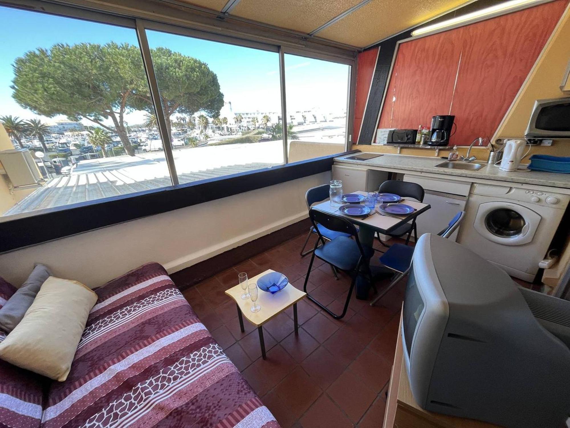 Studio Naturiste Avec Parking Au Cap D'Agde, Proche Plage - Fr-1-249A-15アパートメント エクステリア 写真