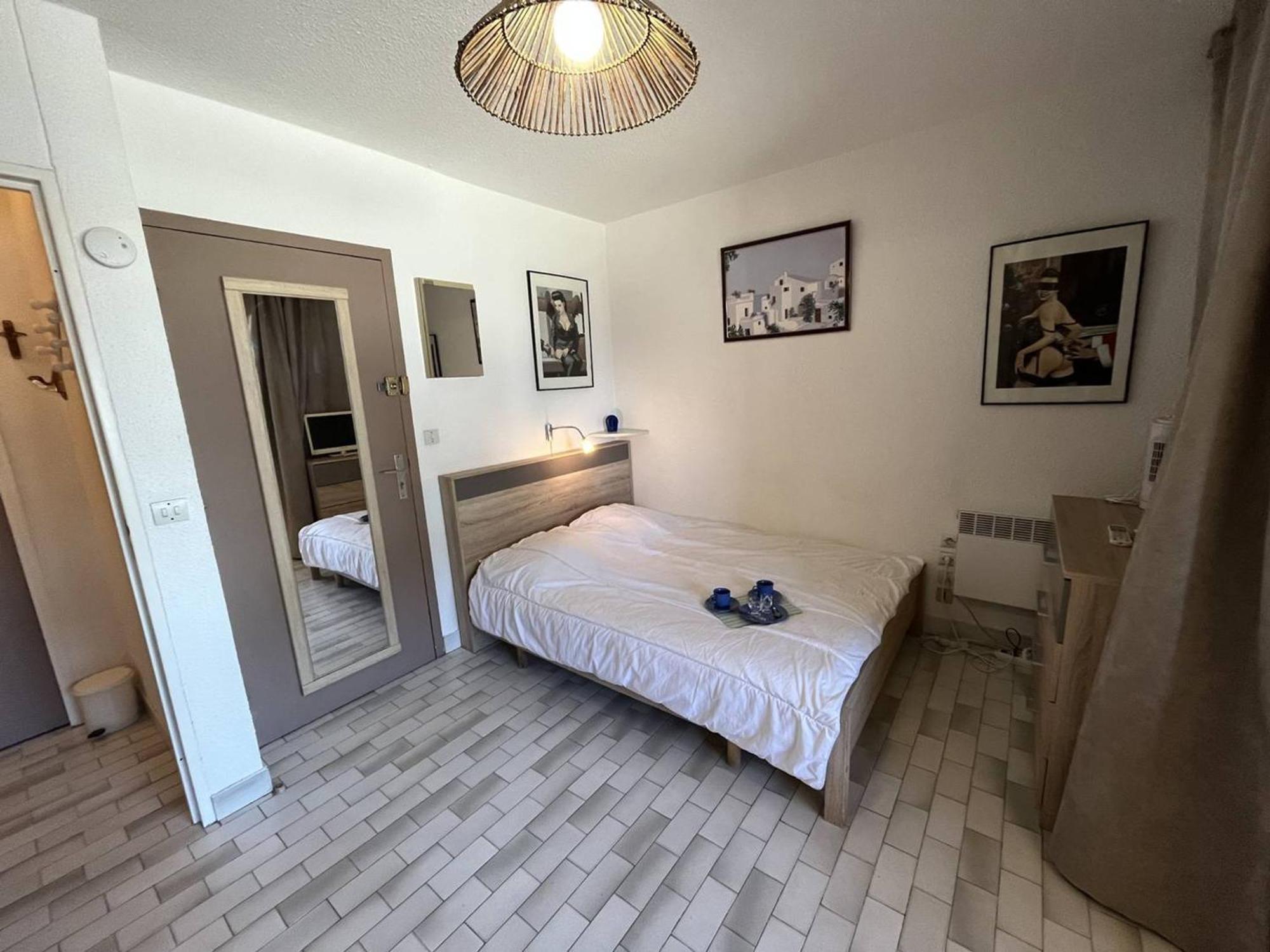 Studio Naturiste Avec Parking Au Cap D'Agde, Proche Plage - Fr-1-249A-15アパートメント エクステリア 写真